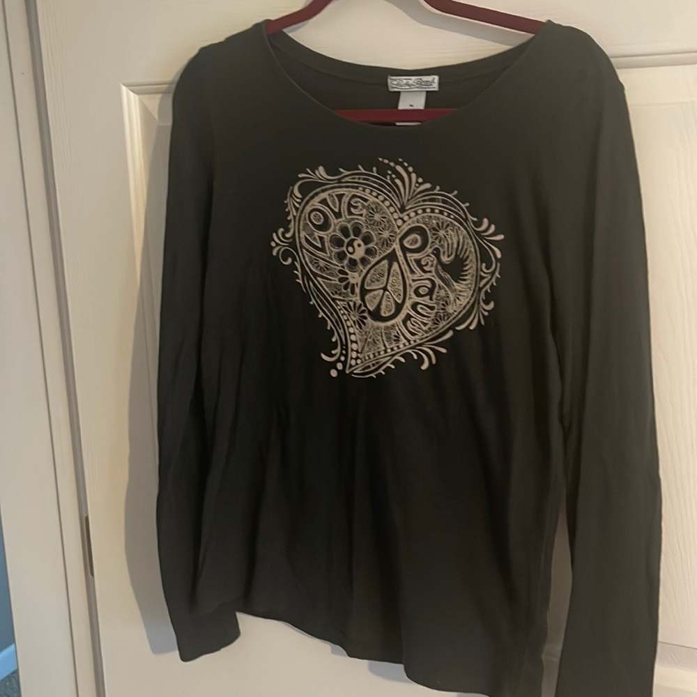 Black washed long sleeve tshirt
